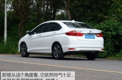本田锋范怎么样,解析家用紧凑级轿车之优缺点与性价比”