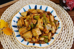 家常菜推荐菜,精选菜谱，轻松打造家庭餐桌佳肴