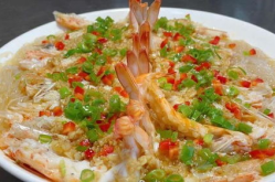 家常蒜蓉大虾的做法,鲜香浓郁，简单易学的经典家常菜